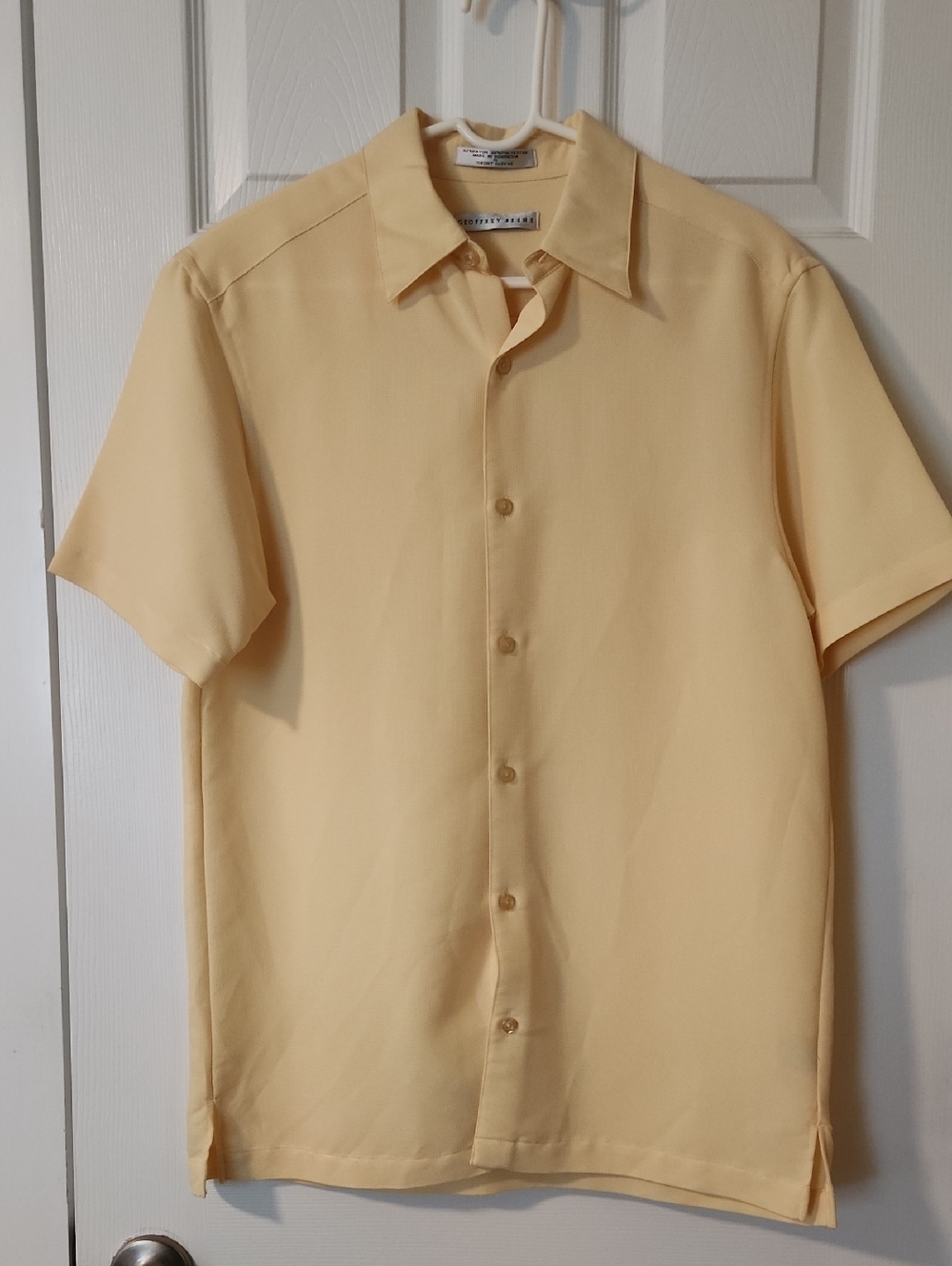 Geoffrey Beene Pale Yellow Short-Sleeve Button-Down Shirt